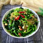 春天喜歡吃菠菜，這10種搭配最好不要【四川火鍋底料批發(fā)商城】