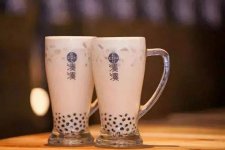從100億到1000億，強(qiáng)大如海底撈也面臨增長瓶頸【重慶火鍋底料廠家直銷】
