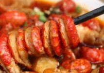 小龍蝦進(jìn)貨價大跳水，餐廳卻說“不賺錢”，為什么【最正宗的重慶火鍋底料】