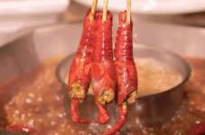 海底撈門店開賣小龍蝦，從線上到堂食的野心布局【重慶最正宗的火鍋底料】