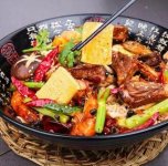 為什么摳門的餐飲老板容易賺大錢，大方的卻都關(guān)門了？【正宗重慶火鍋底料批發(fā)】
