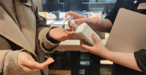 恢復(fù)堂食第一天：“本以為熬過3月就行，現(xiàn)在看來得熬到6月【重慶火鍋底料廠家】