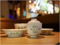 一則央視新聞背后，老鄉(xiāng)雞刷新了餐飲行業(yè)衛(wèi)生新標【重慶最大的火鍋底料廠】