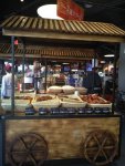 餐廳里開“市集”，熱菜按斤打包賣！“搶占家庭廚房”新模式【重慶最有名的火鍋底料】
