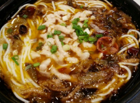 在重慶，肯德基根本不是鄉(xiāng)村基的對手【重慶火鍋底料批發(fā)廠家】