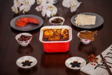 誰撐大了自熱食品的百億市場？【重慶火鍋底料廠家公司】