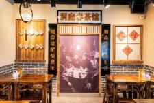 海底撈、巴奴、湊湊同場pk，誰更勝一籌？重慶火鍋底料廠家排名